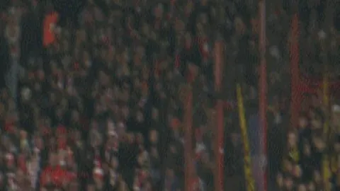 U22国足与乌兹别克较量：三员国脚回归首发阵容，依木兰、蒯纪闻候命登场